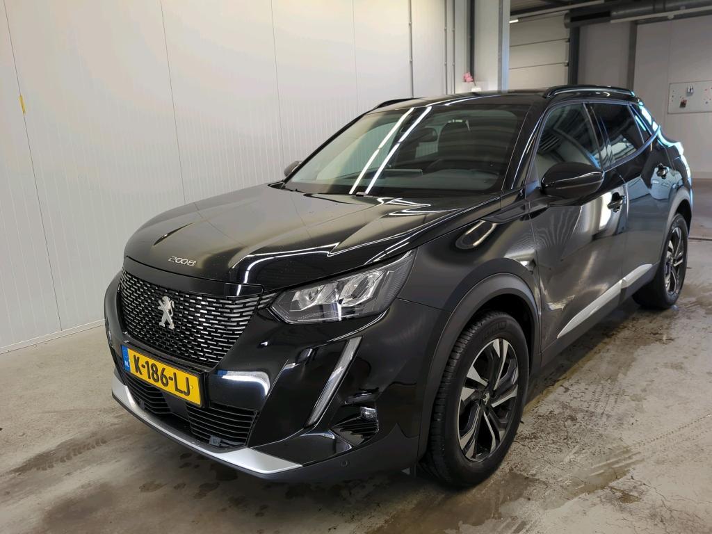 Peugeot 2008 1.2 PureTech 74kW Allure, 2021