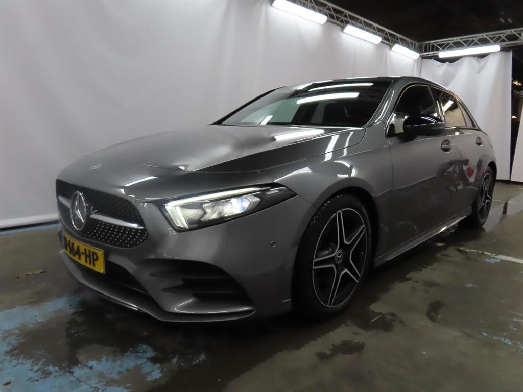 Mercedes-Benz A-KLASSE 180 D BNS SOL. AMG, 2020