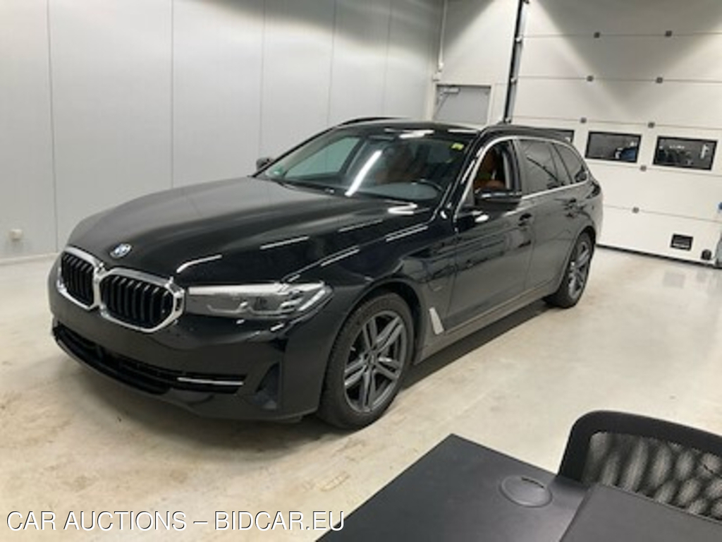 BMW Series 5 530e Touring F Sport Line