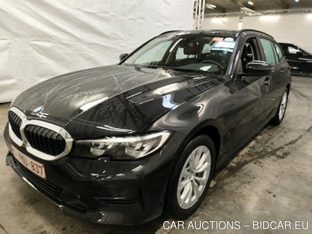 BMW 3 touring - 2019 330eA PHEV Business Plus