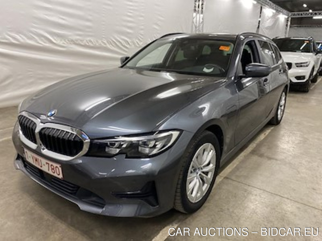 BMW 3 touring - 2019 330eA PHEV Model Advantage Business Plus Travel