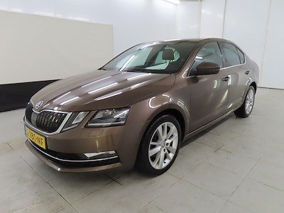 Skoda OCTAVIA 1.0 TSI Greentech Style Business 5d