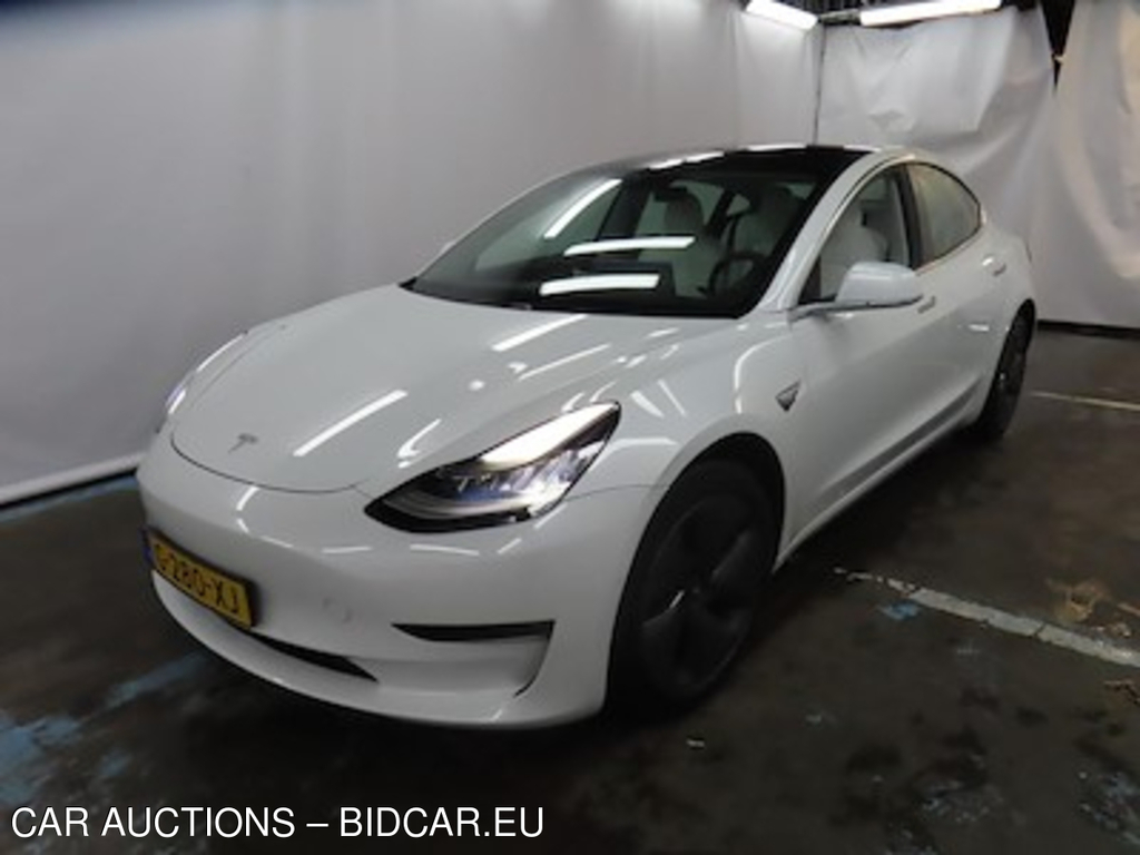 Tesla Model 3 Long Range Dual Motor AWD 4d