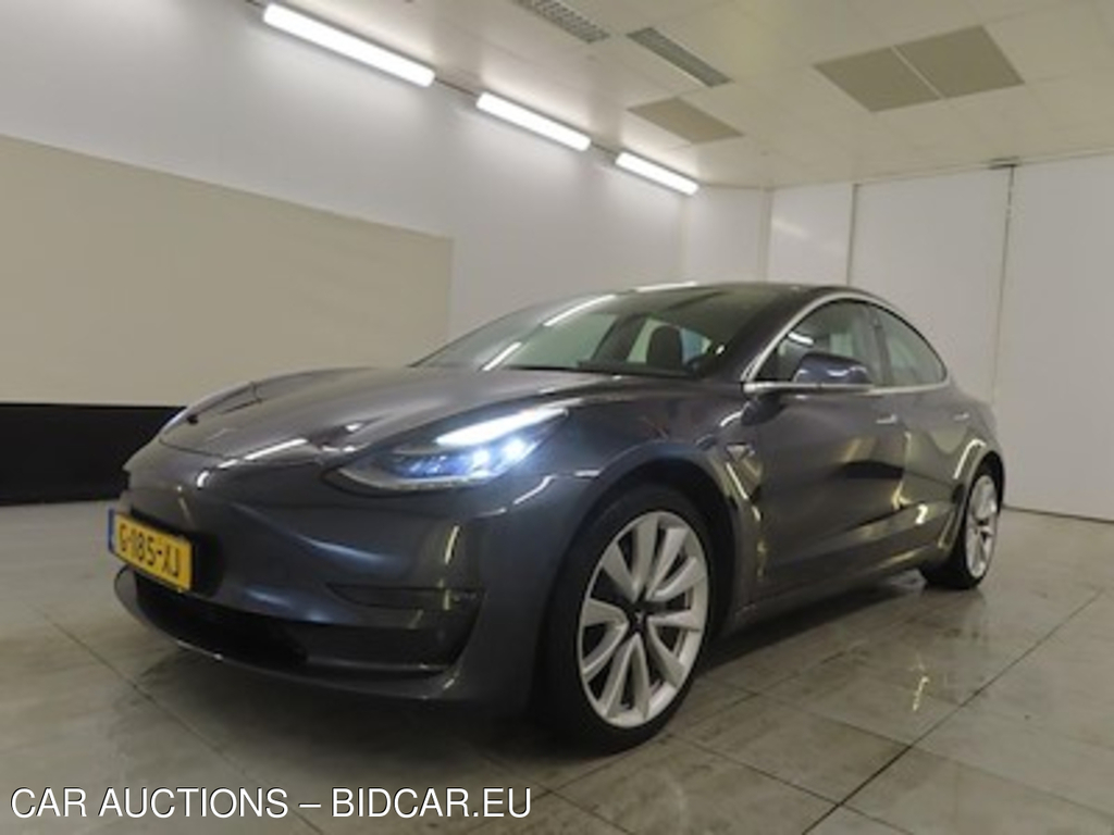 Tesla Model 3 Long Range Dual Motor AWD 4d