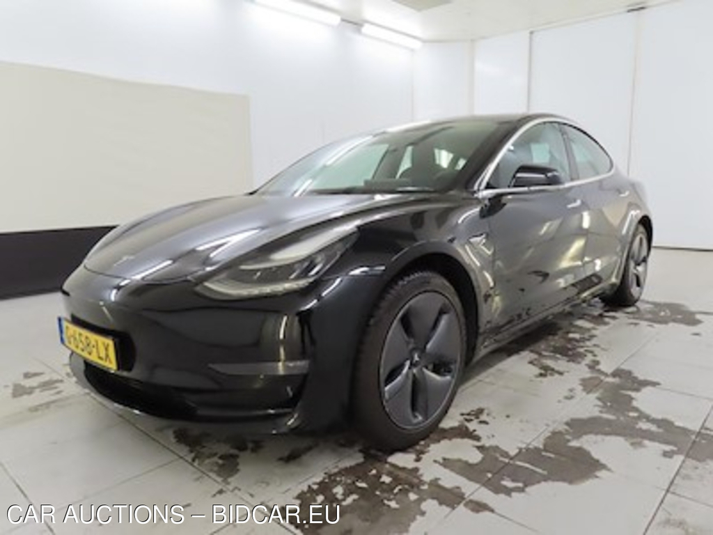 Tesla Model 3 Long Range Dual Motor AWD 4d