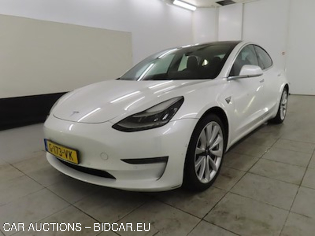 Tesla Model 3 Long Range Dual Motor AWD 4d