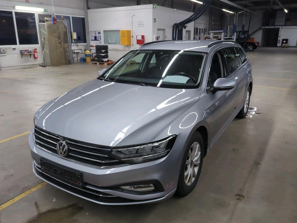 Volkswagen Passat VARIANT 2.0 TDI SCR DSG Business, 2020