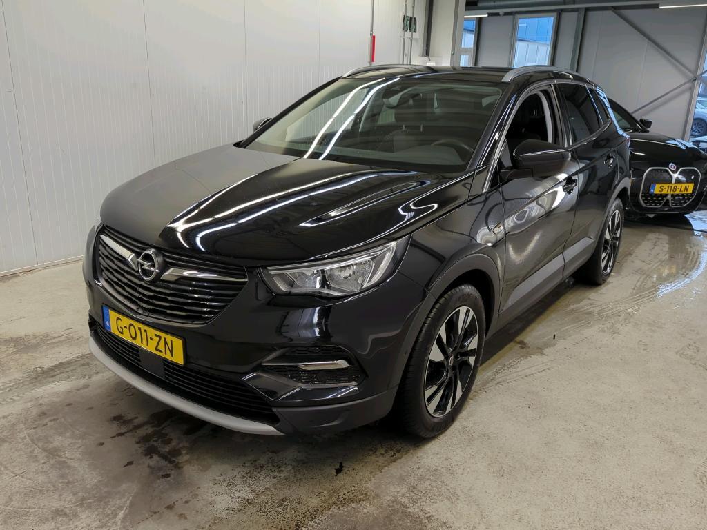 Opel GRANDLAND X 1.2 Turbo 96kW Business Executive, 2020