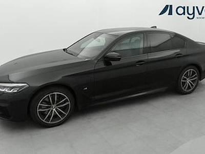 BMW 530e xdrive m-sport 184 CV Business Pack, Comfort Pack Plus, Attelage, Driving Assistant Pack