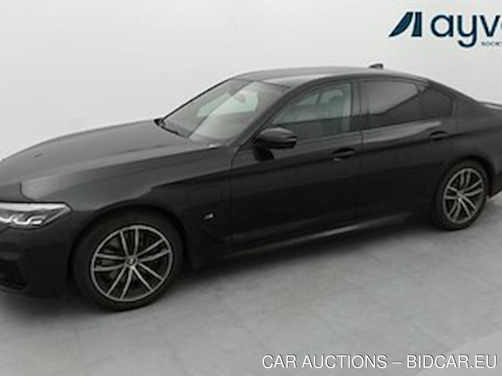 BMW 530e xdrive m-sport 184 CV Business Pack, Comfort Pack Plus, Attelage, Driving Assistant Pack