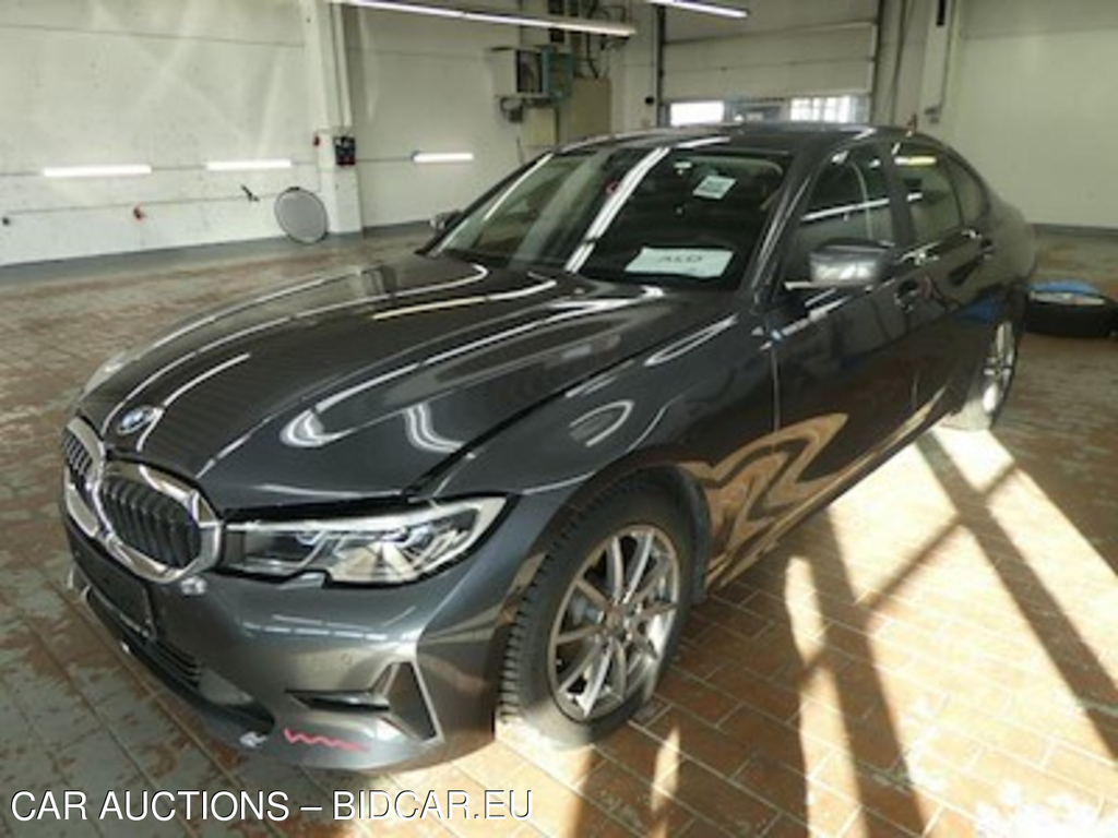 BMW series 3 2.0 320D XDRIVE A ADVANTAGE