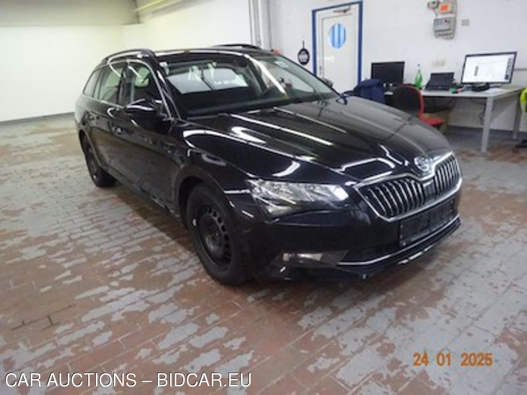 Skoda superb 2.0 TDI SCR AMBITION DSG-7 COMBI