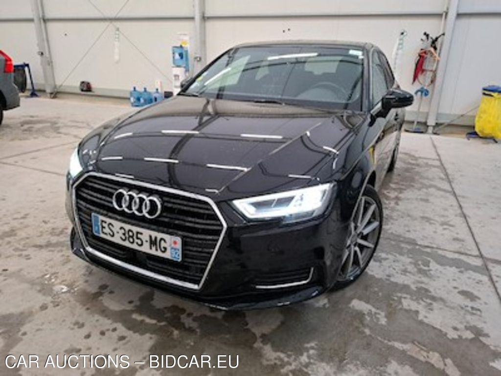 Audi A3 sportback A3 Sportback 2.0 TDI 150ch Design luxe S tronic 7