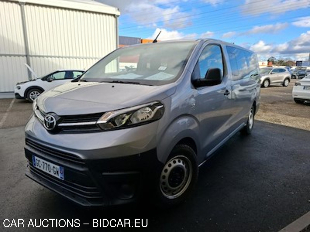 Toyota PROACE PROACE Combi Long 1.5 120 D-4D Dynamic RC21