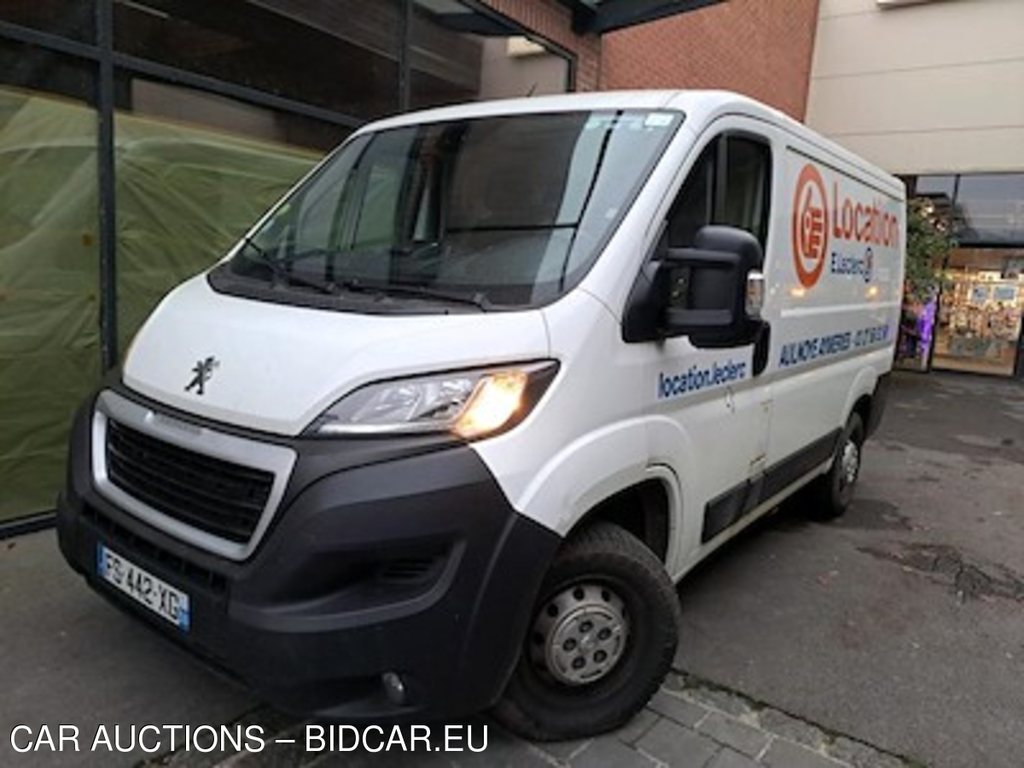 Peugeot BOXER Boxer Fg 333 L1H1 2.2 BlueHDi S&amp;S 140ch Asphalt