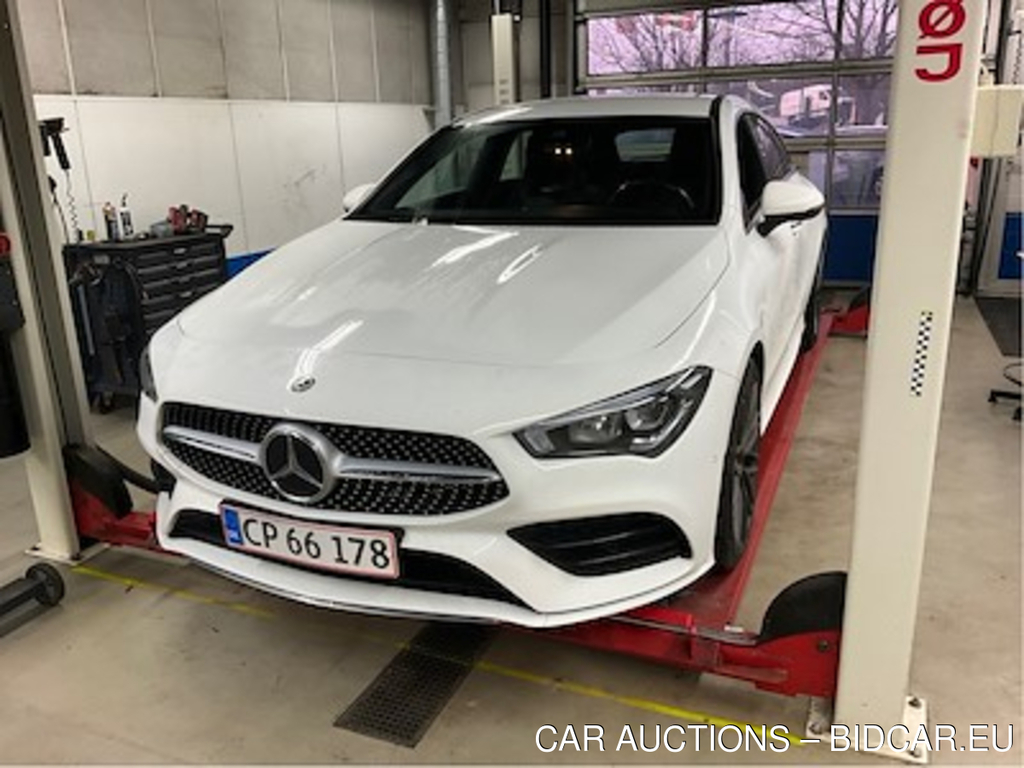 Mercedes-Benz CLA 2.0 CLA 220 BUSINESS AMG DCT SB UA!,