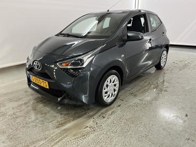 Toyota Aygo 1.0 VVT-I X-PLAY LTD, 2019