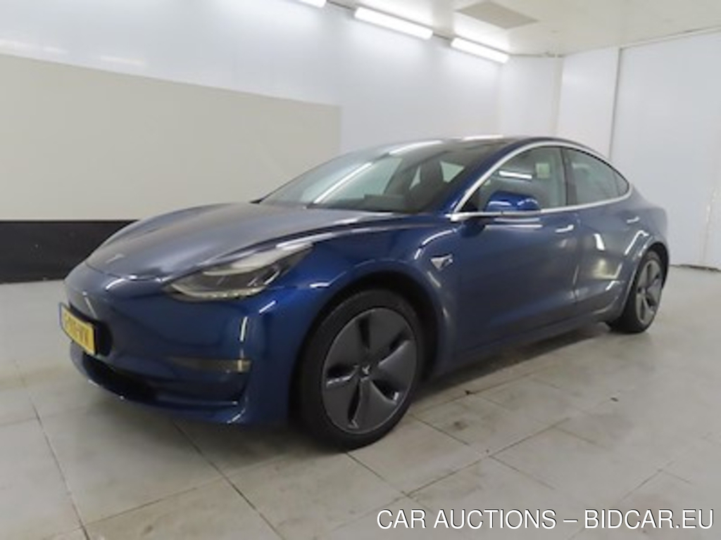 Tesla Model 3 Long Range Dual Motor AWD 4d