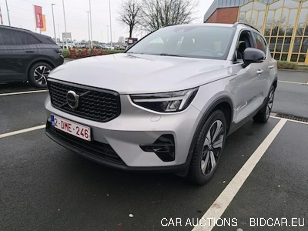 Volvo XC40 T4 PHEV ULTIMATE DARK DESIGN A