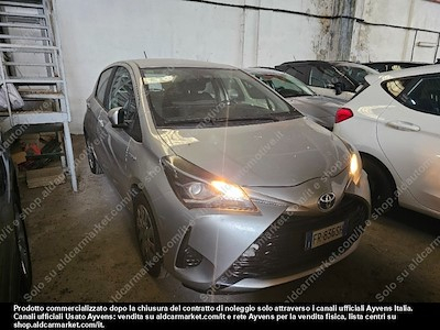 Toyota yaris 1.5 hybrid cool hatchback -