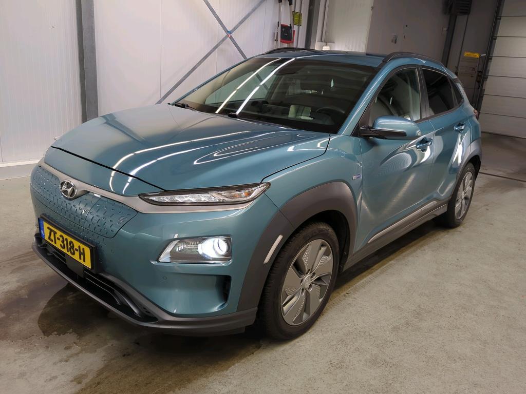 Hyundai Kona Actie: EV 150kW / 64kWh 2WD Premium automaat, 2019