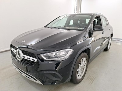 Mercedes-Benz GLA 2.0 GLA 180 D DCT Business Solution Essential Plus