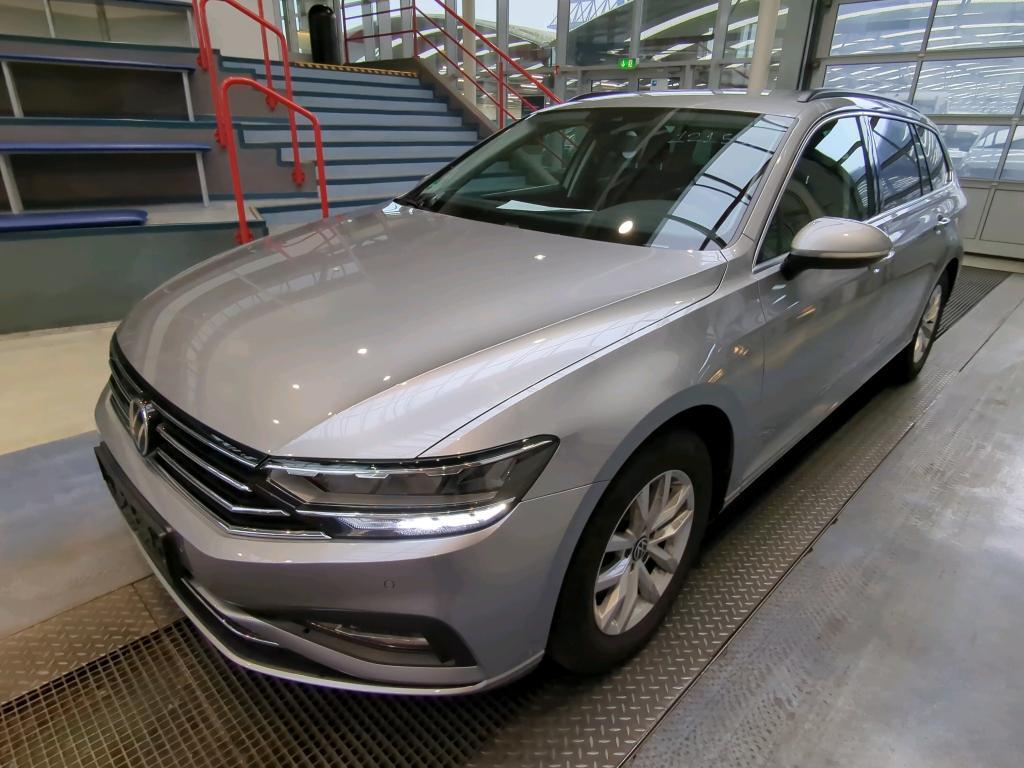 Volkswagen Passat VARIANT 2.0 TDI SCR DSG Business, 2021