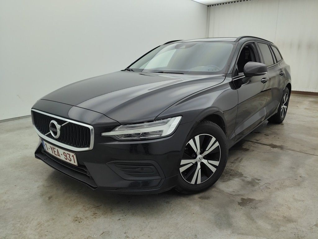 Volvo V60 diesel - 2018 V60 2.0 D3 MOMENTUM CORE GEARTRONIC, 2020