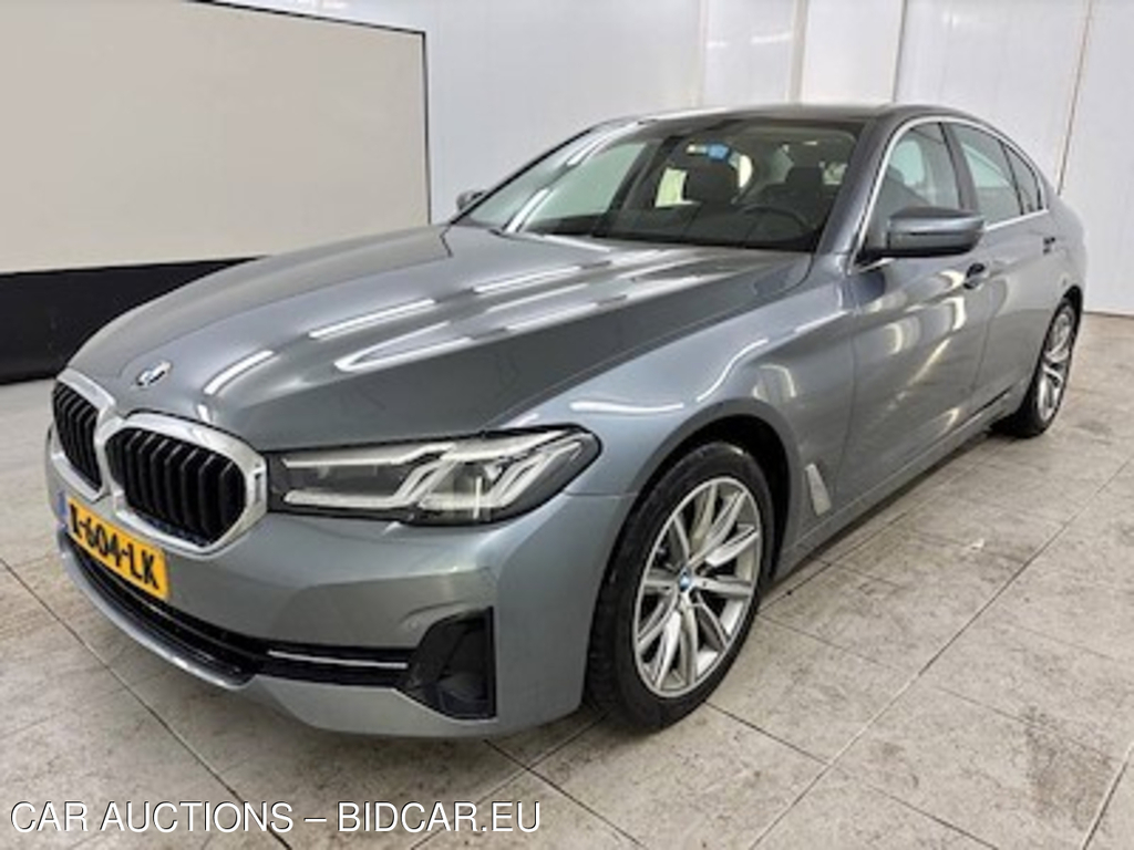 BMW 5-serie sedan 520iA High Executive