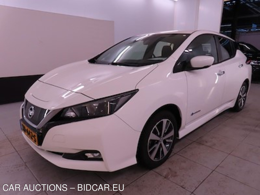 Nissan Leaf ACENTA 40kWh 5d