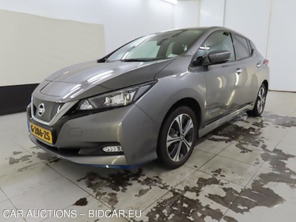 Nissan Leaf ActieAuto e+ 62kWh 5d TEKNA