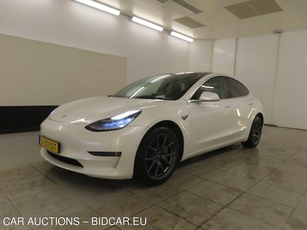 Tesla Model 3 Long Range Dual Motor AWD 4d