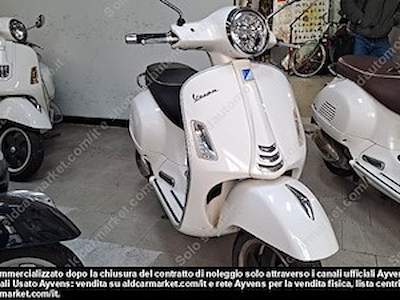 Piaggio vespa gts 300 hpe super -