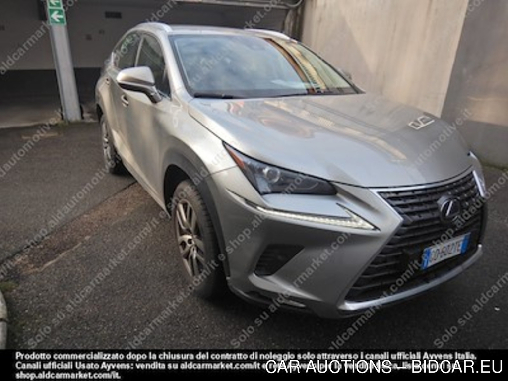 Lexus NX hybrid premium 4wd sport -