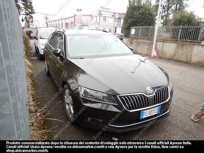 Skoda superb wagon 2.0 tdi executive -