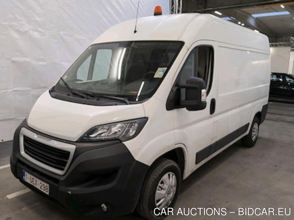 Peugeot Boxer 335 fourgon mwb HR dsl 2.0 BlueHDi L2H2 Premium Pack S&amp;S