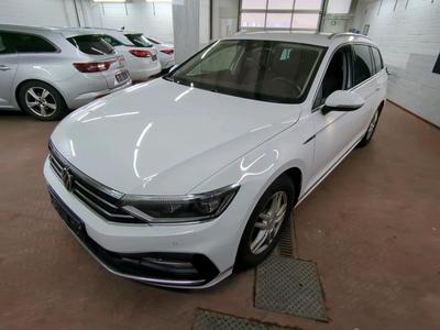 Volkswagen Passat VARIANT 2.0 TDI SCR DSG Elegance, 2022