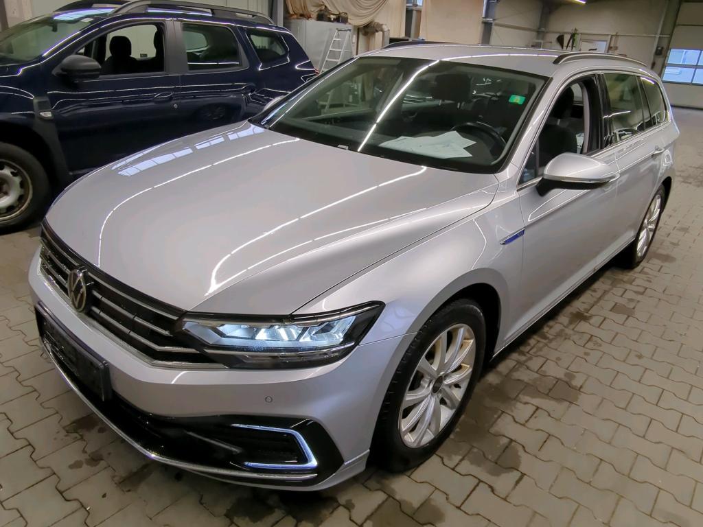 Volkswagen Passat VARIANT 1.4 TSI PLUG-IN-HYBRID DSG GTE, 2020