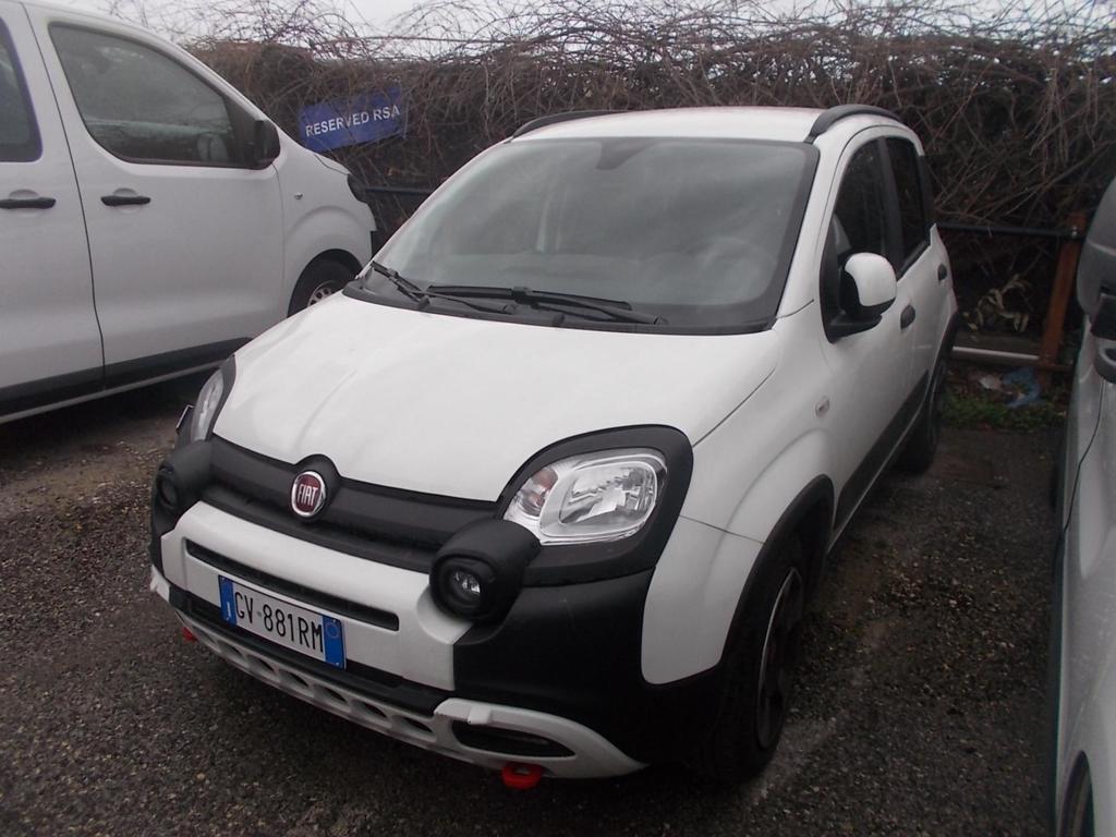 Fiat Panda 1.0 FIREFLY HYBRID CROSS S&amp;S 70CV 5P.TI, 2024