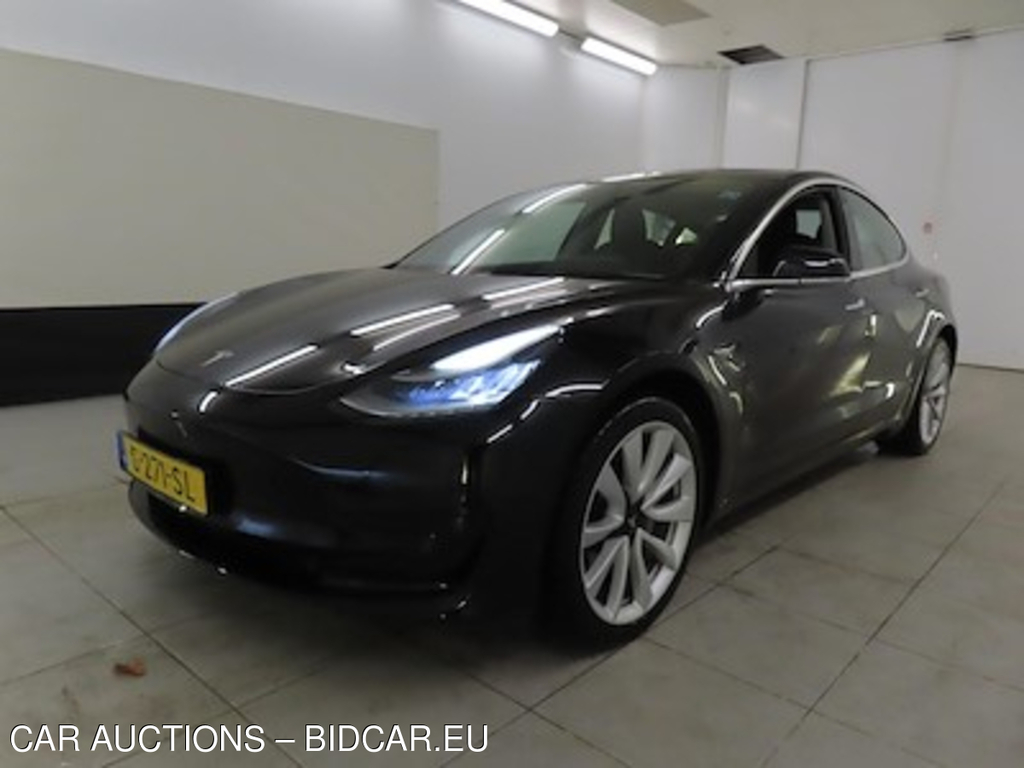 Tesla Model 3 Standard Range Plus RWD 4d