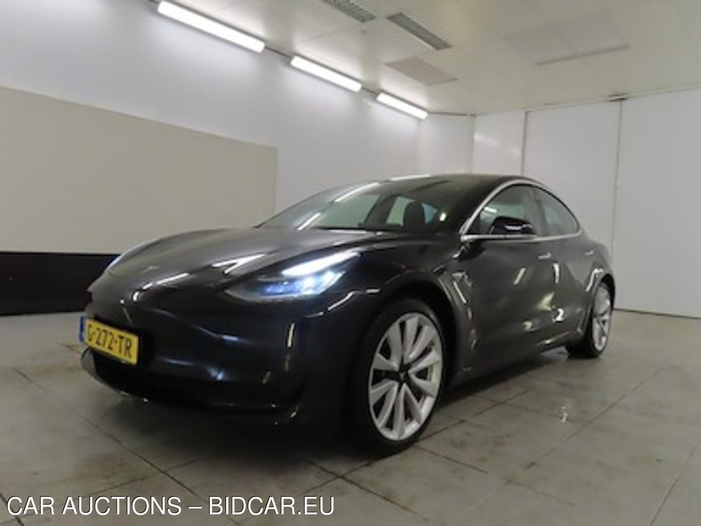 Tesla Model 3 Standard Range Plus RWD 4d