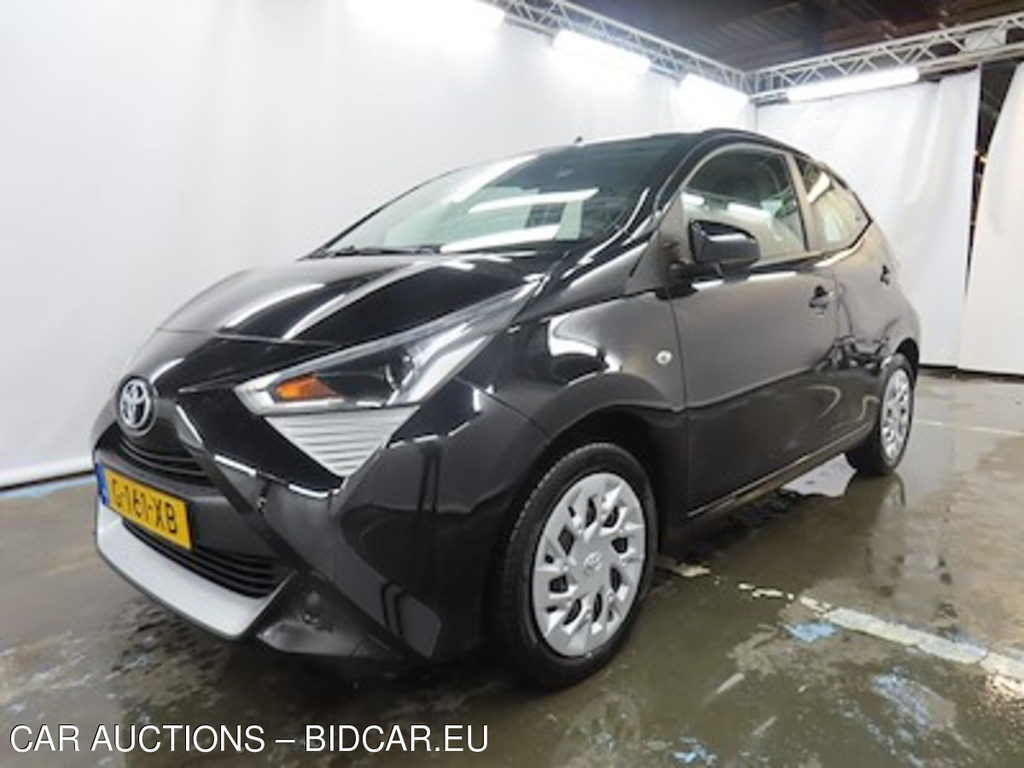 Toyota Aygo 1.0 VVT-i x-play x-shift 5d