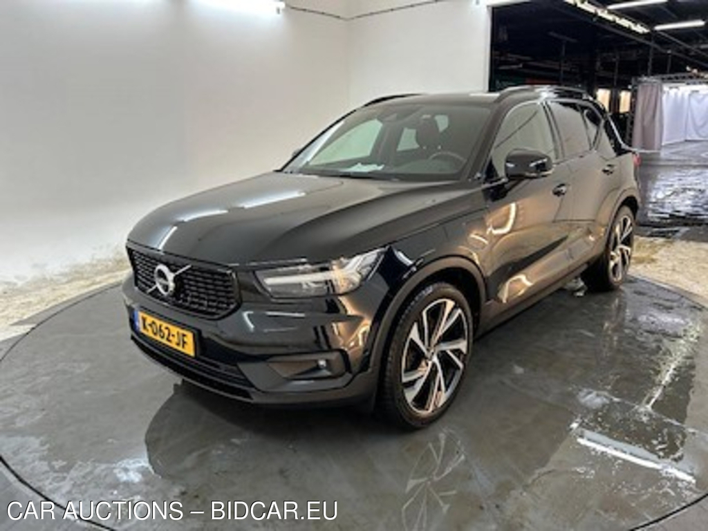 Volvo XC40 Recharge T5 R-Design