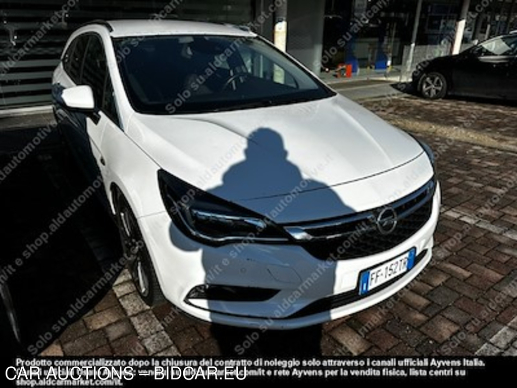 Opel astra ST 1.6 cdti innovation -