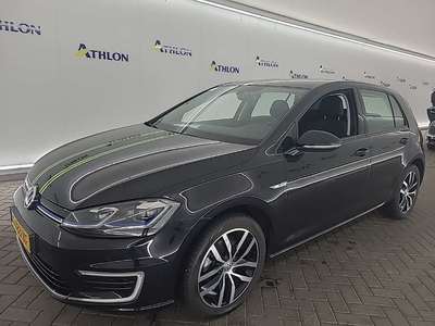 Volkswagen Golf E-DITION 2019 5D 100KW, 2019