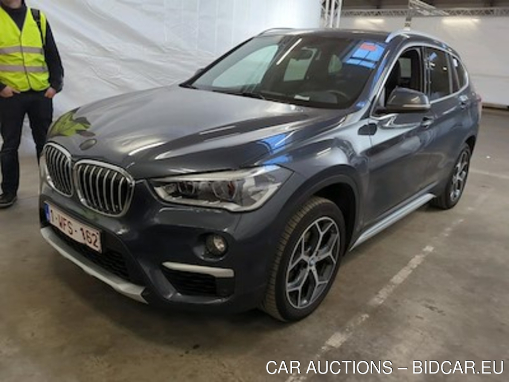 BMW X1 diesel - 2015 1.5 dA sDrive16 AdBlue Business Plus ConnectedDrive Service Model xLine