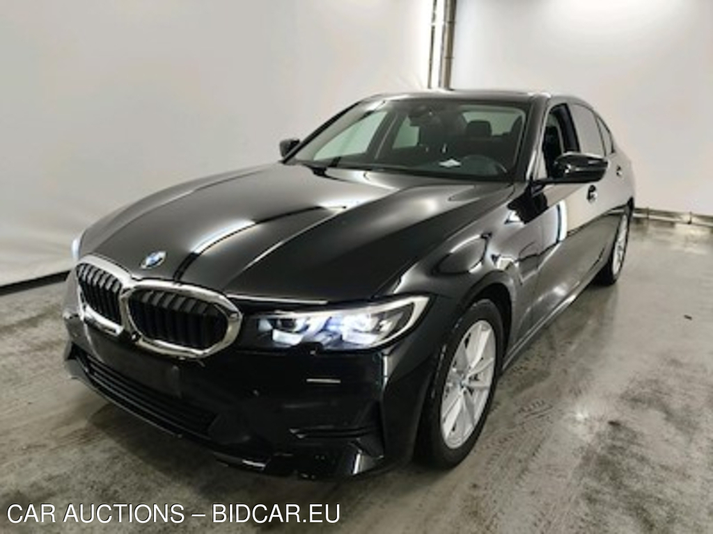 BMW 3 - 2019 330eA PHEV Business Plus