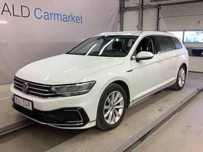 Volkswagen Passat gte !NO WINTER WHEELS!, P-Varmare, Nav, Auto