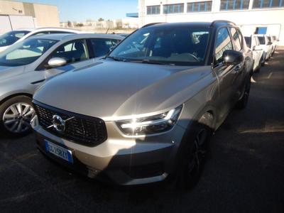 Volvo Xc40 2.0 B5 R-DESIGN AWD AUTO MY21, 2021