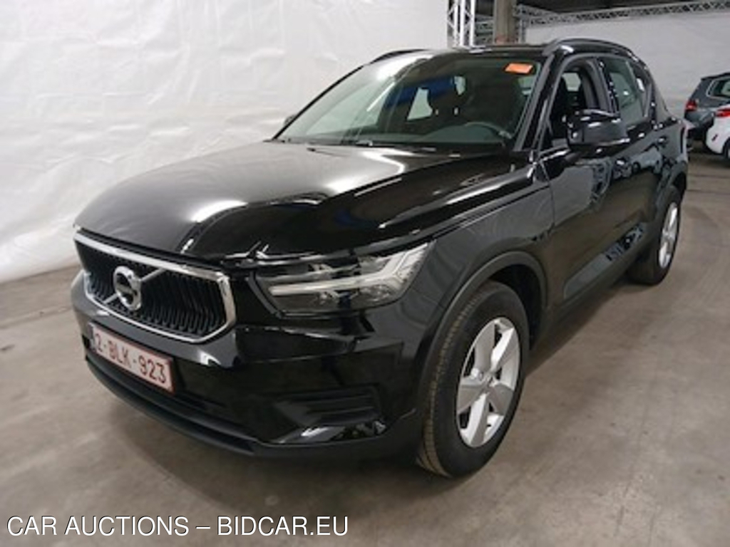 Volvo XC40 1.5 T2 MOMENTUM CORE Sensus Navigation